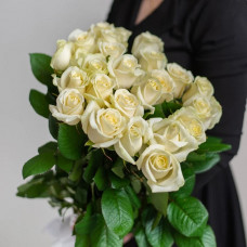 Белые розы  (выбрать поштучно)
